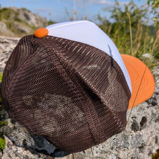 Czapka Trucker Dub Wise – Biała / Pomarańczowa / Brązowa
