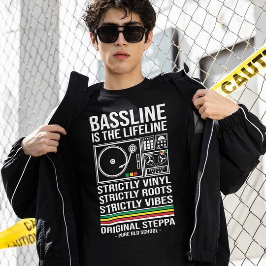 Czarny tshirt Bassline is the Lifeline, Strictly Vinyl, Strictly Roots, Strictly Vibes | Original Steppa Pure Old School