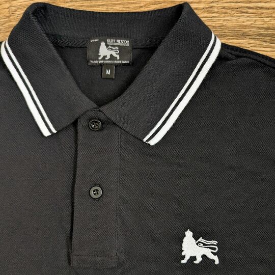 Koszulka Polo Lion of Judah - Czarna z białymi detalami