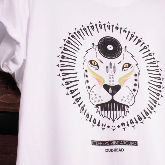 Dubhead Steppers Vibe Around | white tshirt