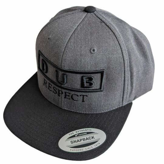 Czapka Snapback DUB Respect - Haft 3D - grafit - Sound System Culture
