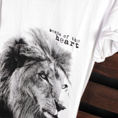 Lion - Beats of the heart t-shirt | white